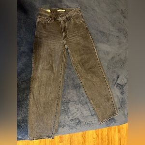 LEVIS BAGGY DAD JEANS